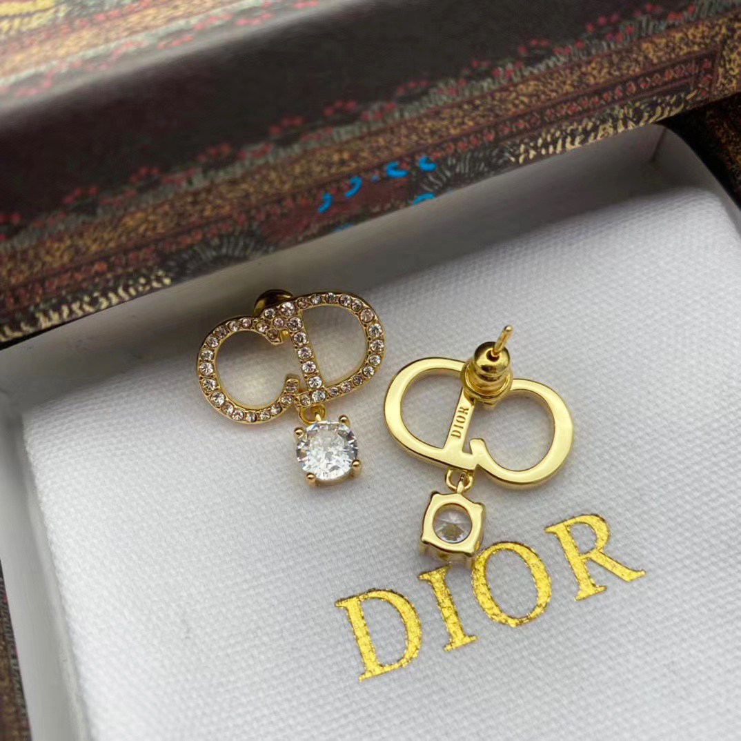 diamond pendant zircon alphabet earrings diamond pendant zircon alphabet earrings