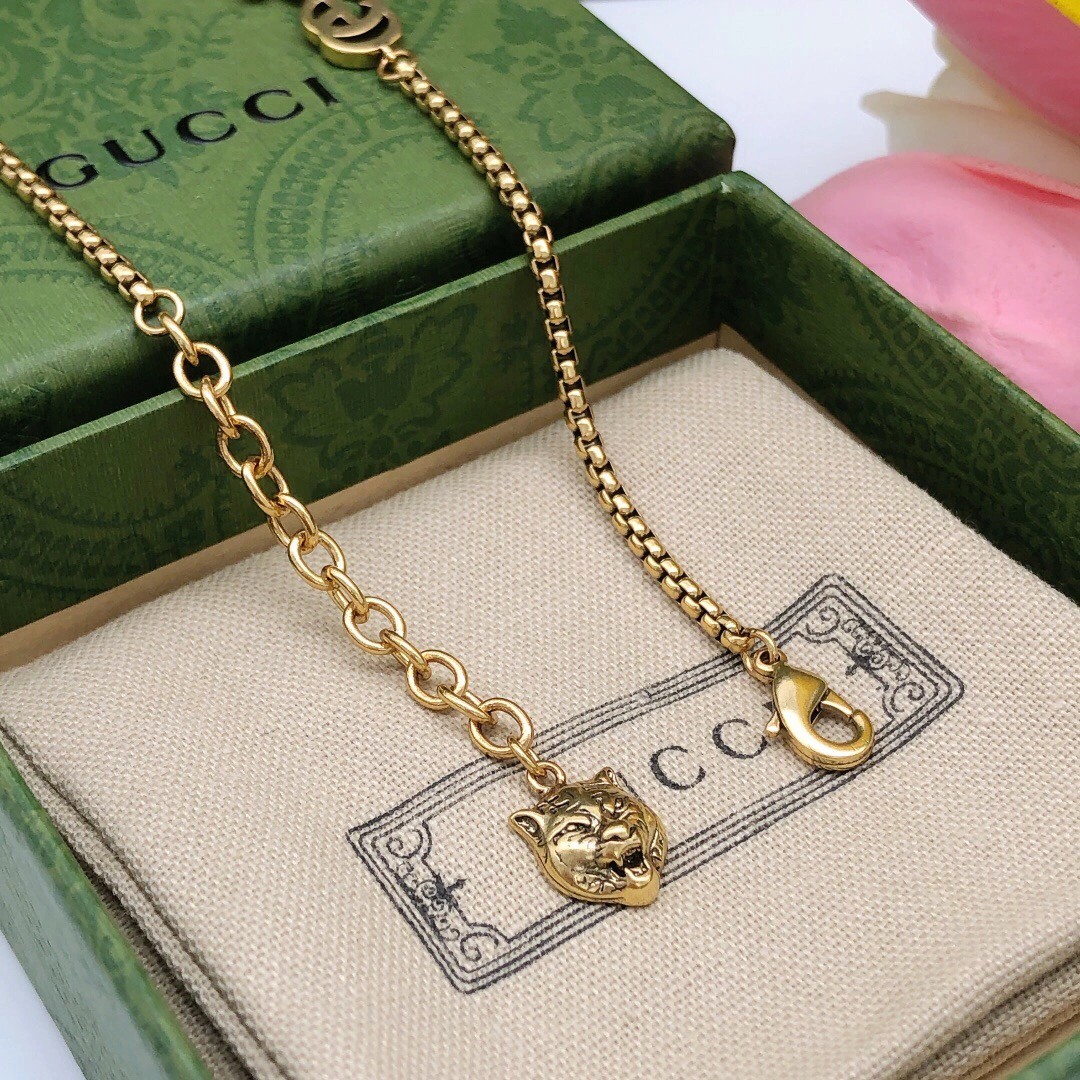 star crystal double g necklace star crystal double g necklace