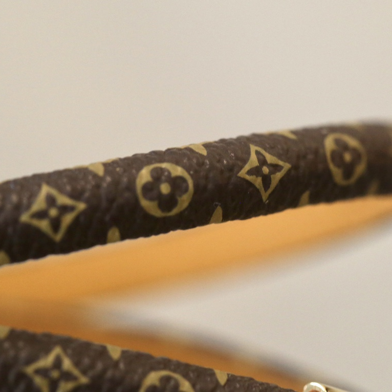exquisite lock leather bracelet exquisite lock leather bracelet