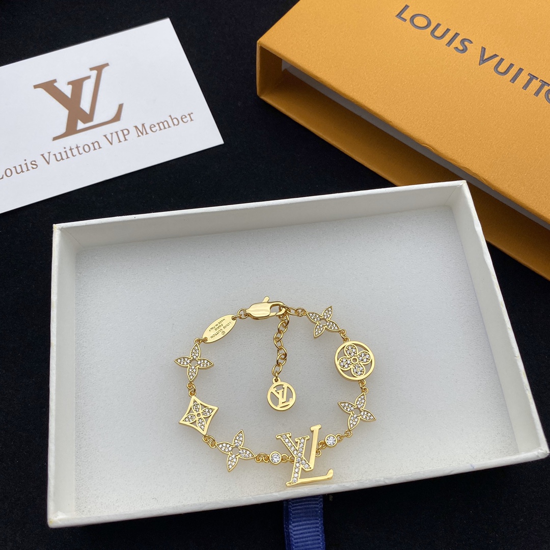 four leaf clover diamond bracelet four leaf clover diamond bracelet