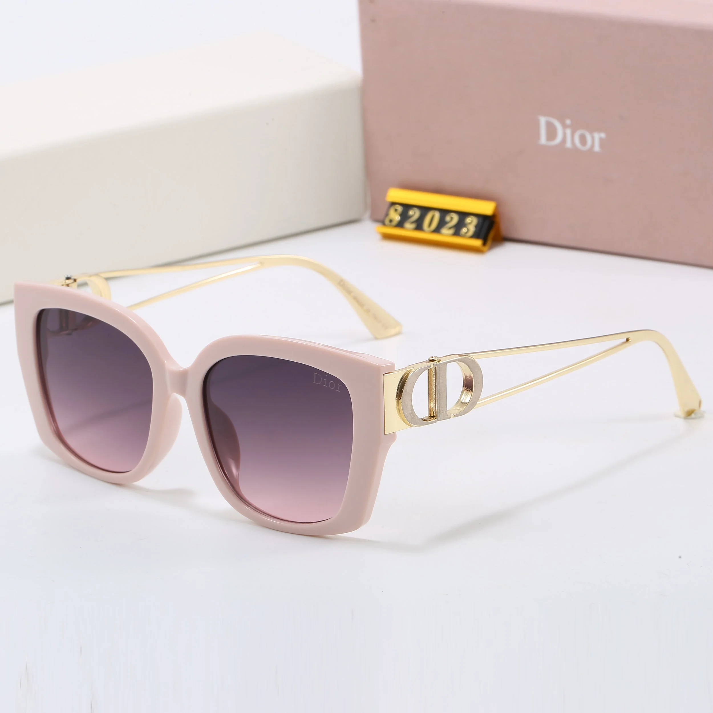 6 colors new style metal temple hot sunglasses 82023 6 colors new style metal temple hot sunglasses 82023