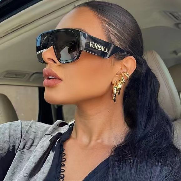unisex one piece large frame fashion sunglasses unisex one piece large frame fashion sunglasses