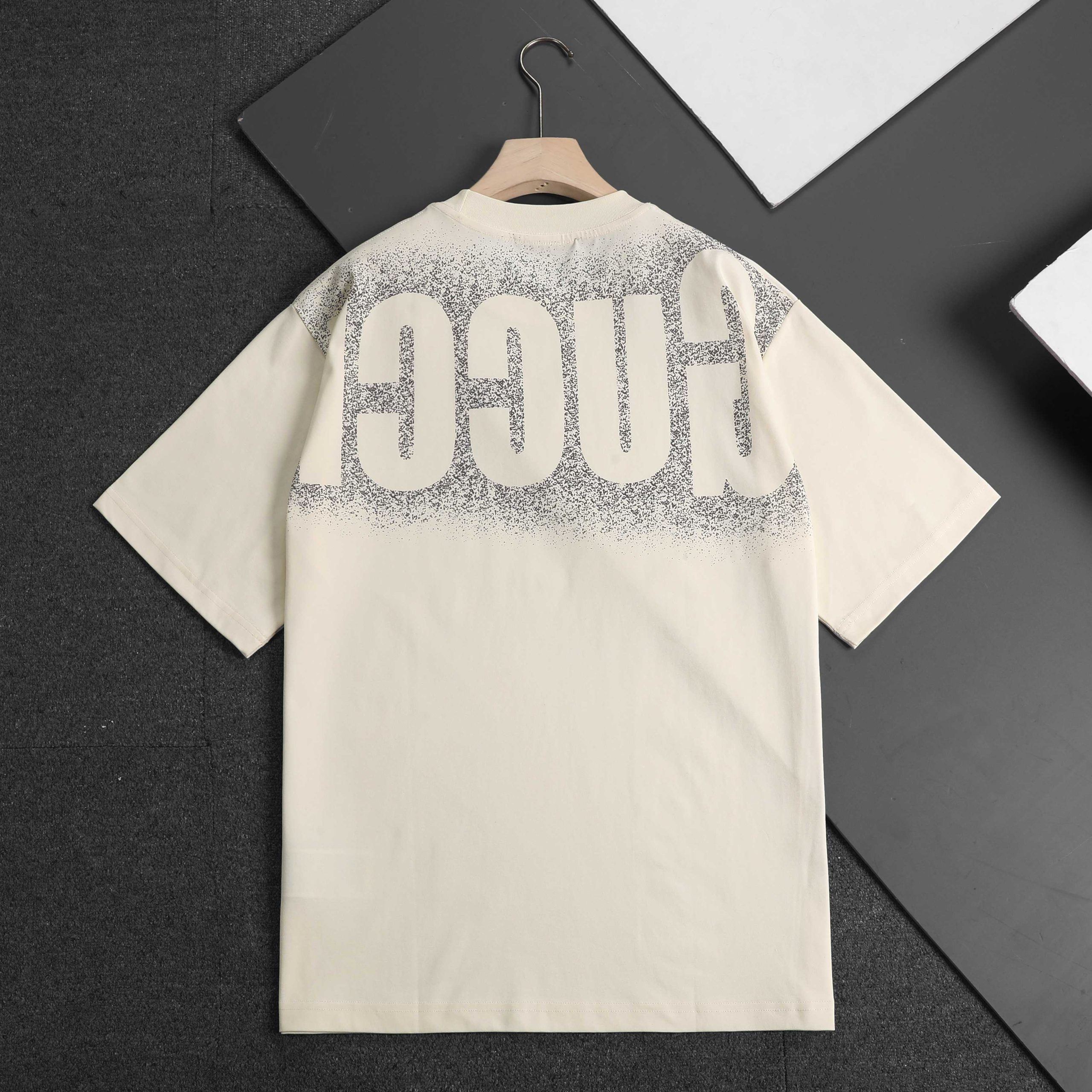 2025ss new letter printing t shirt 2025ss new letter printing t shirt