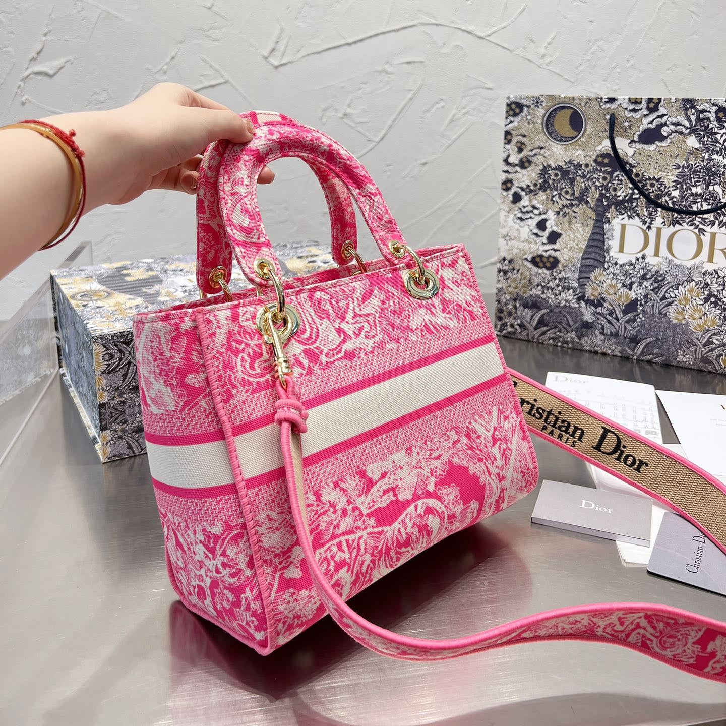 lady d lite shoulder bag lady d lite shoulder bag