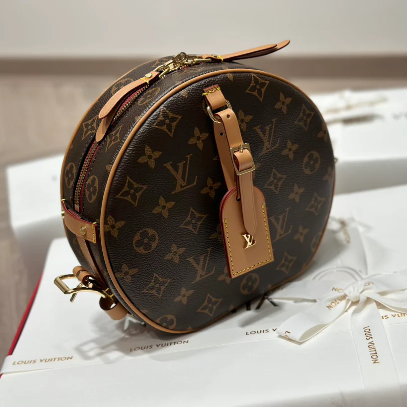 round medium handbag round medium handbag