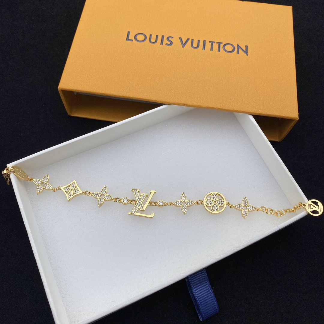 four leaf clover diamond bracelet four leaf clover diamond bracelet