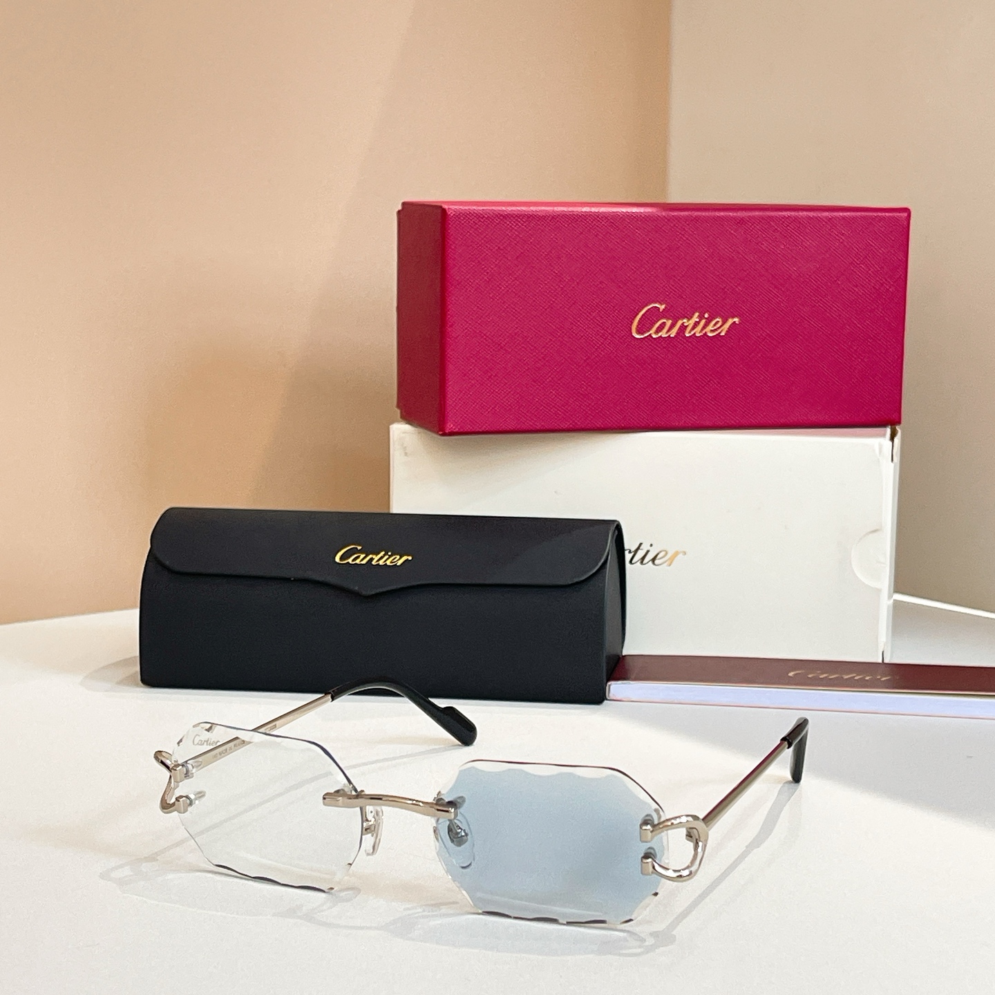 stylish sunglasses with beveled edges stylish sunglasses with beveled edges