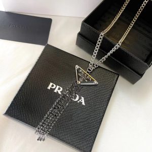 84c140bda579249a942196f7a13df25a8ce1b8d7a299bd16a276826f203fdf51 1.jpg
