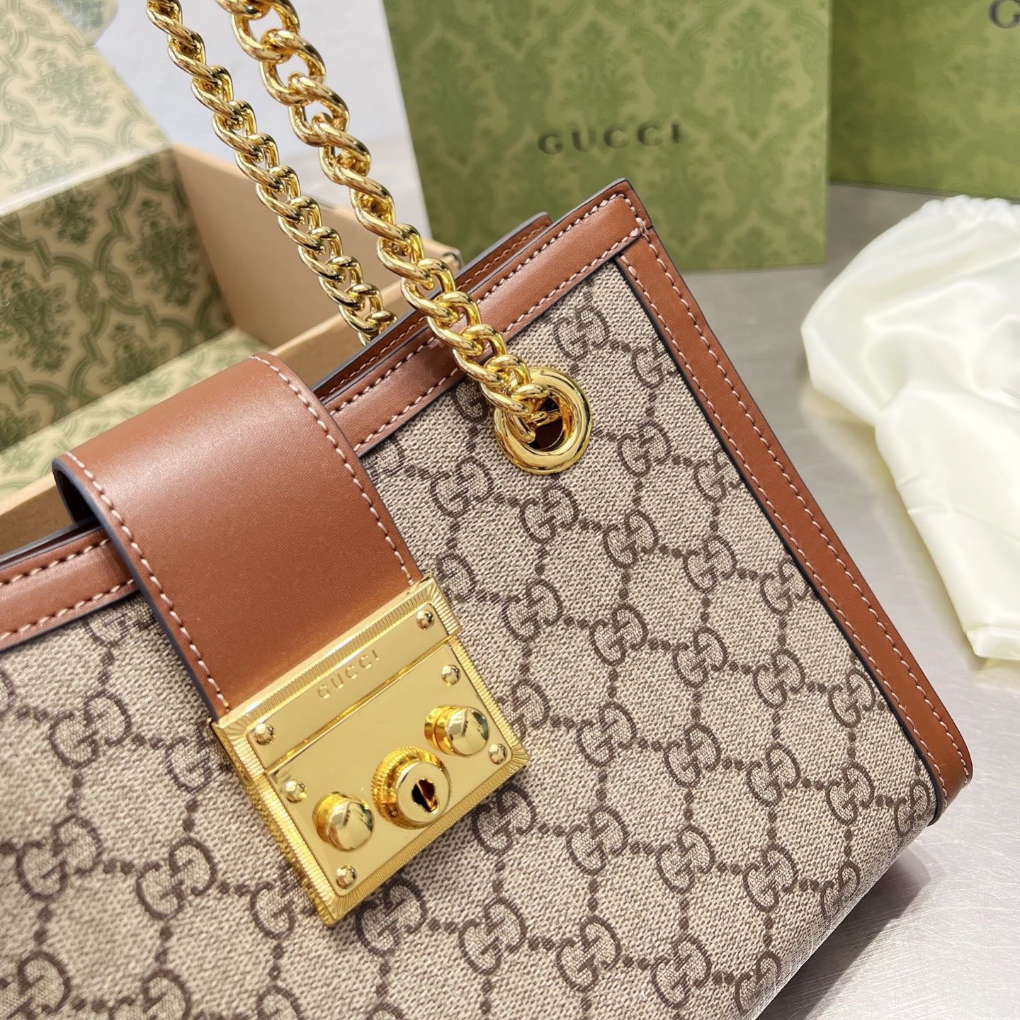 padlock series chain shoulder bag padlock series chain shoulder bag