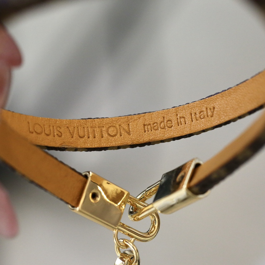 exquisite lock leather bracelet exquisite lock leather bracelet