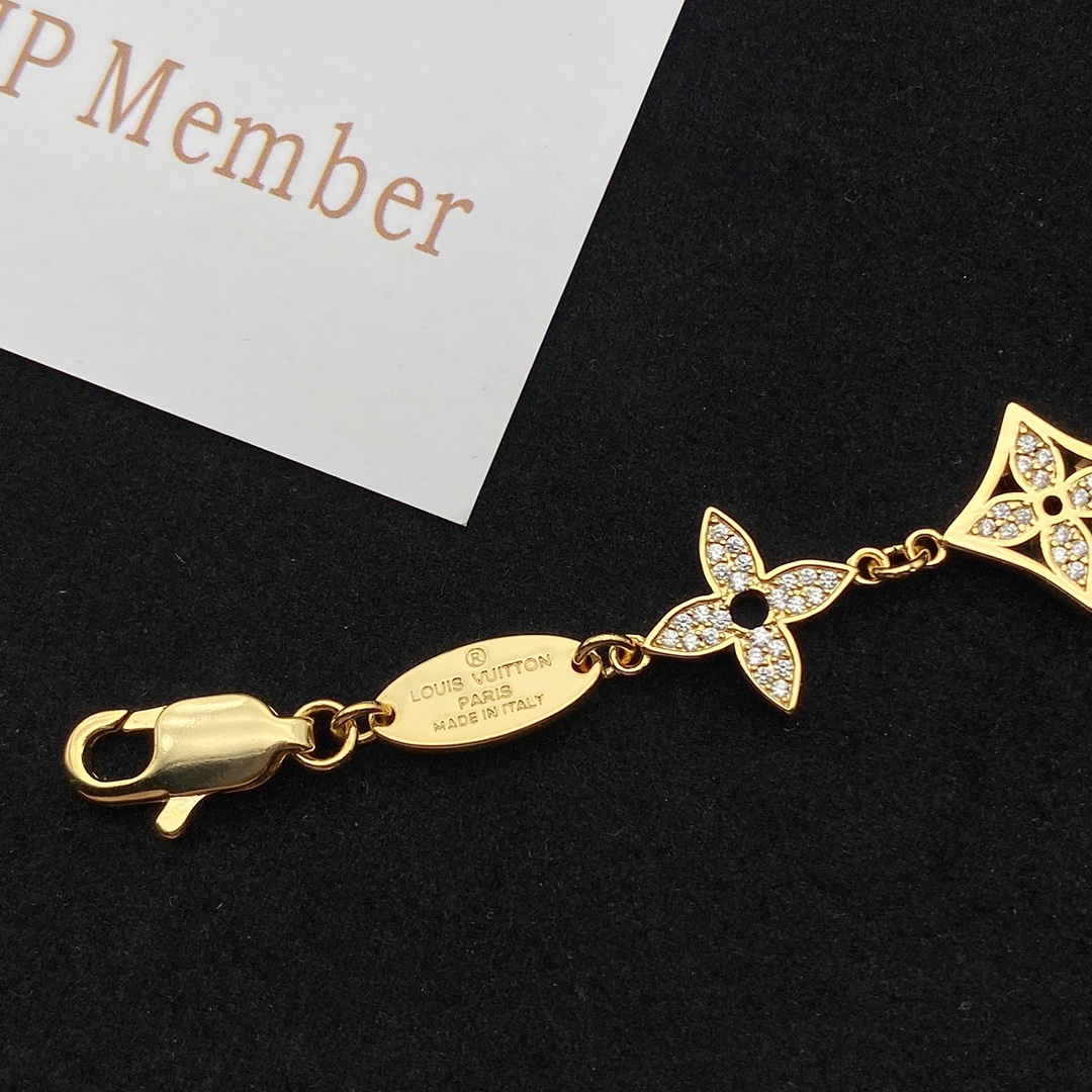 four leaf clover diamond bracelet four leaf clover diamond bracelet