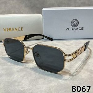 b49e94cc59c9d9c07547bddd1802294fa79d8c0fdb62f44c9c20a39168a356a7 1.jpg