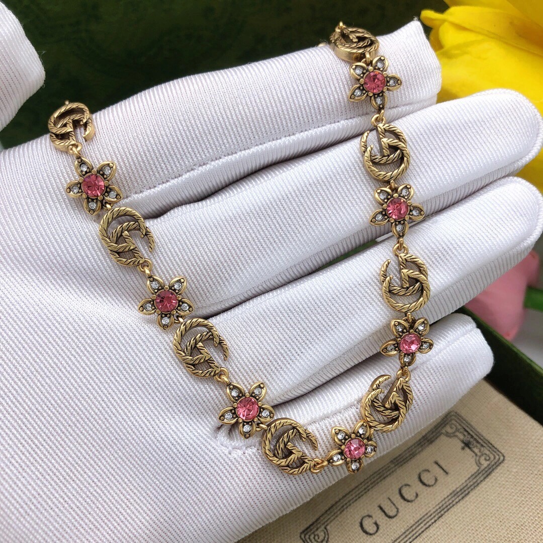 star crystal double g necklace star crystal double g necklace