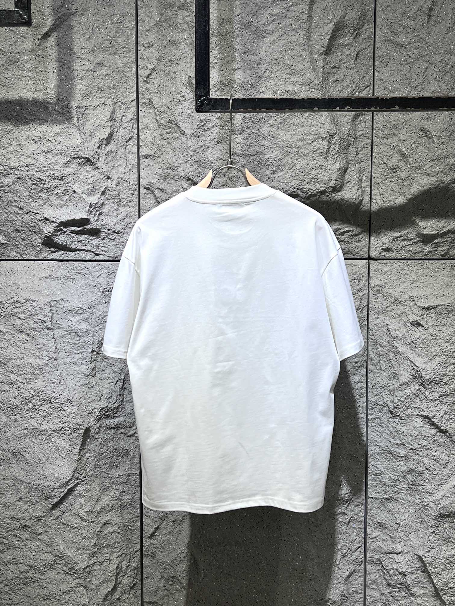 simple print t shirt simple print t shirt