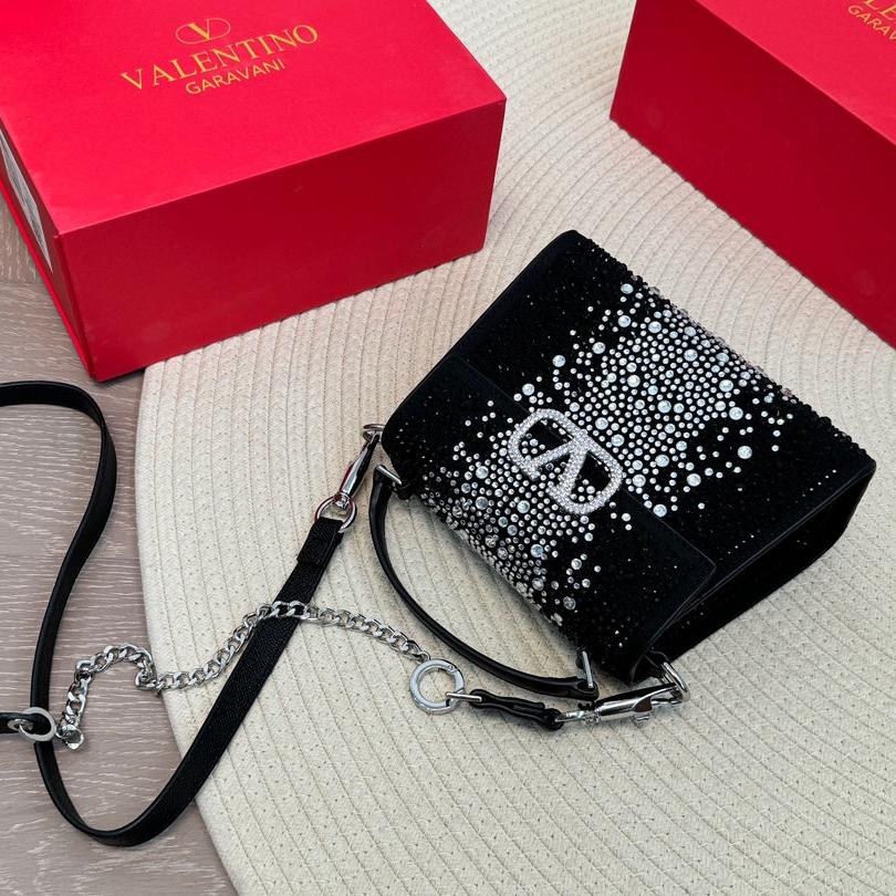 shining diamond logo square handbag shining diamond logo square handbag