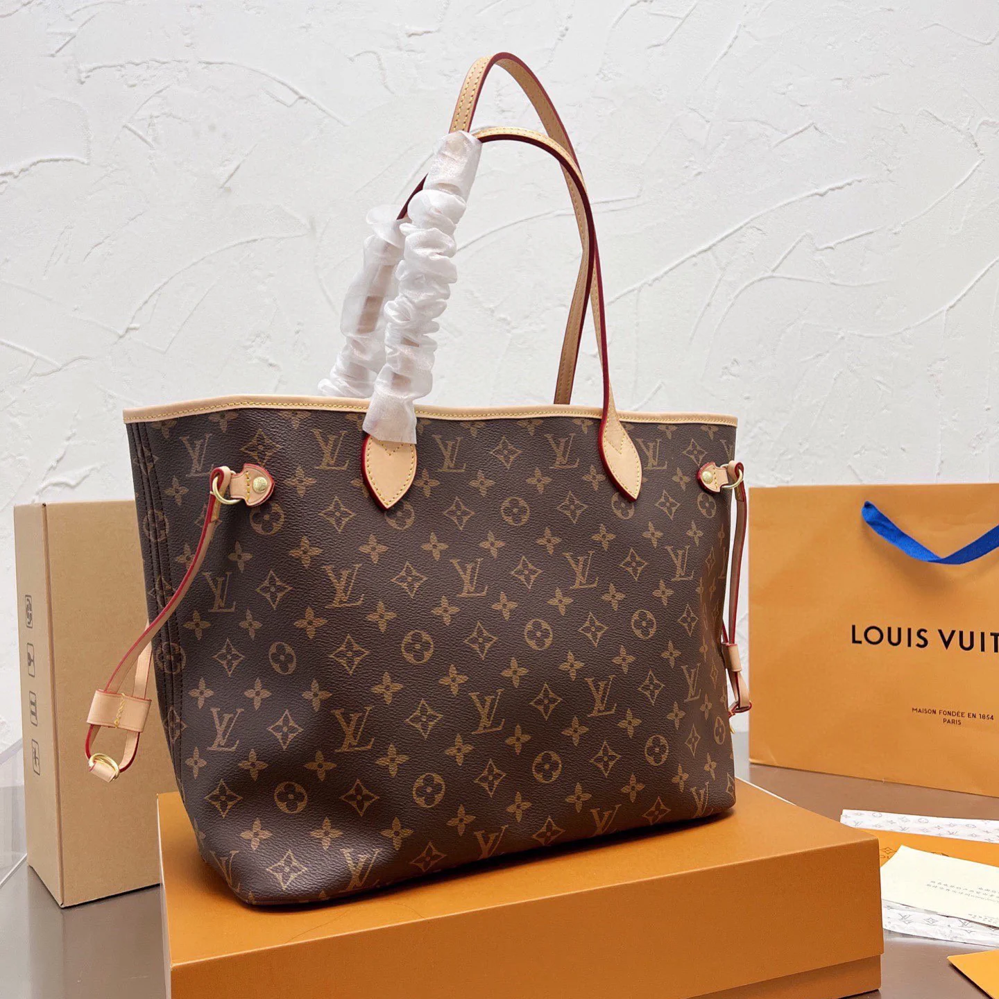 monogram neverfull medium bag monogram neverfull medium bag