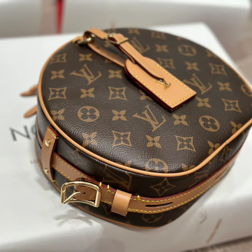 round medium handbag round medium handbag